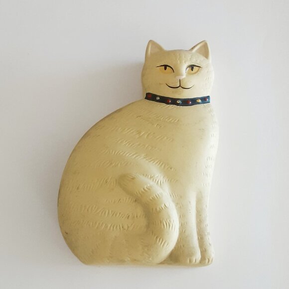 Vintage Cat Figurine Ceramin Trinket Dish "Crowning Touch". Japan - Picture 3 of 4